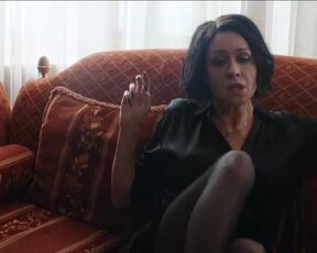 Kseniya Rappoport nude - Konets sveta s01e06 (2022)