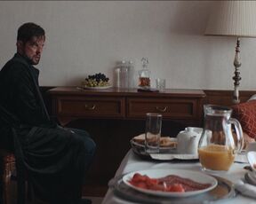 Kseniya Rappoport nude - Konets sveta s01e06 (2022)