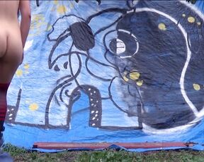 Naked Graffiti Artist_2