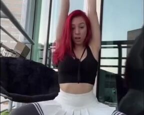 Naked Girl TikTok - Striptease vid