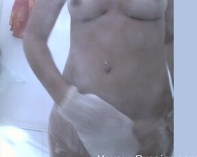 Voyeur in Shower Bearch