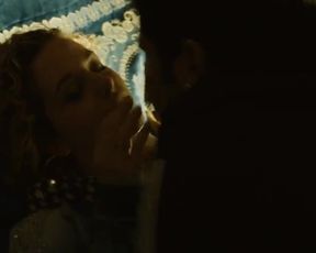 Actress Elena Starace Nude - Gomorra s01e05 (2014) Nudity and Sex in TV Show