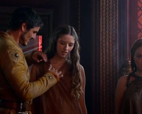 Hot actress Josephine Gillan Nude - Game Of Thrones s04e01 (US 2014) 