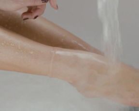 Celebrity Lesbian Video - Natalie Krill, Erika Linder, Mayko Nguyen, Andrea Stefancikova Nude - Below Her Mouth (2016) Part One 