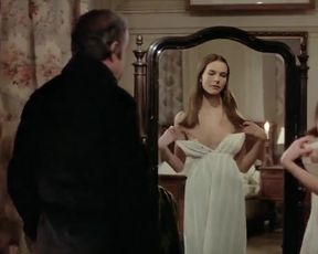 Hot scene Carole Bouquet, Angela Molina Nude - That Obscure Object of Desire (1977) 