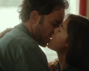 Hot celebs video Michelle Monaghan nude – Fort Bliss (2014) 