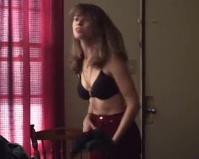 Hot actress Kristin Wallace, Lyndsy Fonseca sexy – Moments of Clarity (2016) 