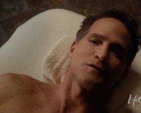 Hot actress Jennifer Love Hewitt sexy – The Client List s01e03 (2012) 