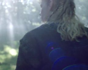 Sexy Ida Marie Nielsen Nude - Vikings s04e11 (2017) 