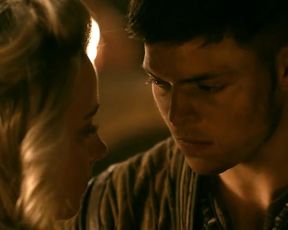 Sexy Ida Marie Nielsen Nude - Vikings s04e11 (2017) 