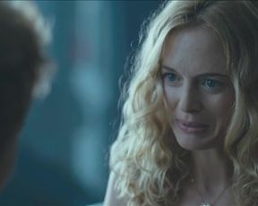 Sexy Heather Graham, Jaime Winstone, Meredith Ostrom, Amanda Seyfried nude and hot – Boogie Woogie (2009) 