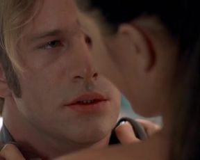 Hot scene Paulina Porizkova nude – Thursday (1998) 