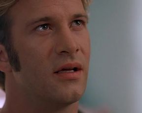 Hot scene Paulina Porizkova nude – Thursday (1998) 