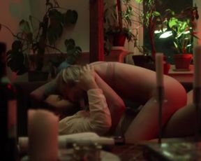 Sexy Gina Lindas Theodorsen Nude - Pa Fylla s01e02 (2016) 