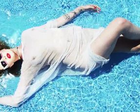 Naked scenes Ireland Baldwin Nude - TREATS (2016)