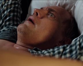 Naked scenes Sabine Vitua Nude - Uberleben an der Scheidungsfront (2015)