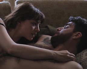 Sexy Olivia Thirlby, Analeigh Tipton Nude - Between Us (2016) 