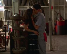 Sexy Jennifer Connelly Nude - Inventing the Abbotts (1997) 