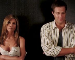 Hot scene Jennifer Aniston Nude - The Break Up (2006) 