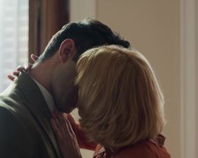 TV show scene Maggie Civantos Nude - Cable Girls s02e05 (2017) 