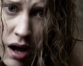 Sexy Lauren Lee Smith Nude - Hindenburg (DE 2011) 