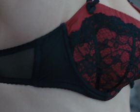 Hot celebs video Shian Denovan nude - Siren (2014) 