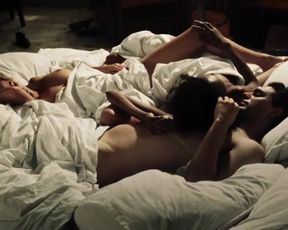 Sexy Vahina Giocante Nude - 30 Beats (2012) 