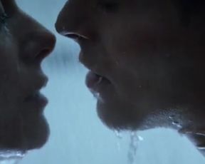 Sexy Susan Sarandon, Catherine Deneuve Nude - The Hunger (1983) 