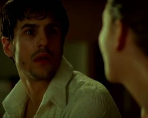 Hot actress Miriam Giovanelli Nude - Mentiras y gordas (2009) 