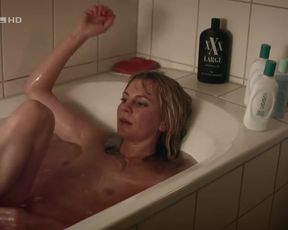 Actress Luise Baehr Nude - Männer! Alles auf Anfang s01e05 (2015) Nudity and Sex in TV Show