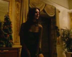 Hot actress Emily Ratajkowski Sexy - We Are Your Friends (2015) 