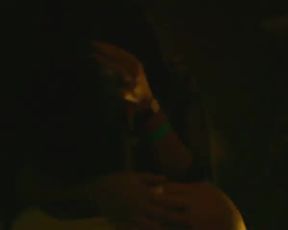 Hot actress Emily Ratajkowski Sexy - We Are Your Friends (2015) 