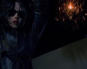 Hot actress Tristan Risk nude - The Editor (2014) 