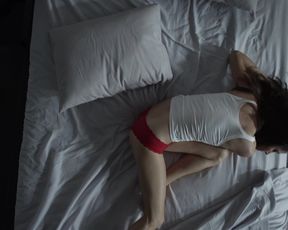 Hot celebs video Sarah Lind & Kate Yacula nude - The Exorcism of Molly Hartley (2015)