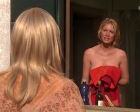 Sexy Stefanie Frischeis Nude - Conny und die verschwundene Ehefrau (2005) 