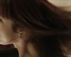 Hot celebs video Olga Kurylenko - Momentum (2015) 