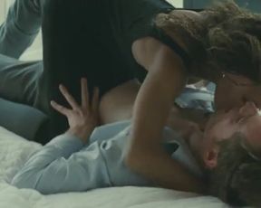 Hot scene Nicole Beharie - Shame (UK 2011) 