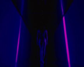 Hot scene Milla Jovovich - Ultraviolet (2006) 