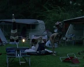 Hot scene Melanie Laurent Nude - Je vais bien, ne t'en fais pas (2006) 