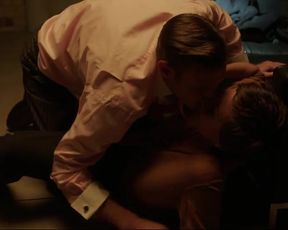 Sexy Maggie Gyllenhaal Nude - The Honourable Woman s01e06 (2014) 