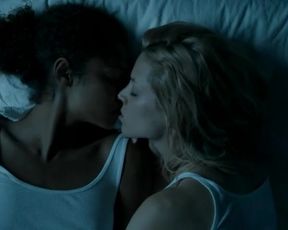 Sexy Maggie Civantos, Berta Vázquez Nude - Locked Up (2015) s01