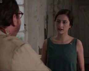 Sexy Lola Creton, Mimi de Montmartre, Rebecca Marder Nude - Deux (2015) 