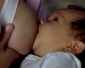 Hot actress Loeonor Watling Nude - Son del Mar (2001) 