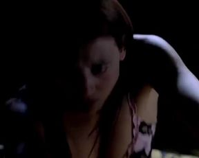 Hot actress Loeonor Watling Nude - Son del Mar (2001) 