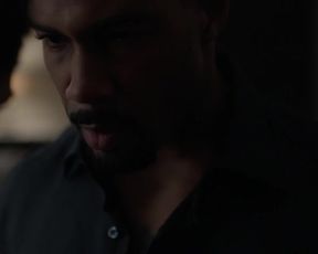 Sexy Lela Loren, Leslie Lopez - Power s01e05 (2014)