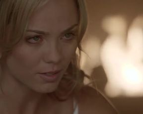 Actress Laura Vandervoort Nude - Bitten (2014) s01e09 Nudity and Sex in TV Show