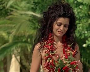 Sexy Laura Torrisi Nude - Una Moglie Bellissima (2007) 