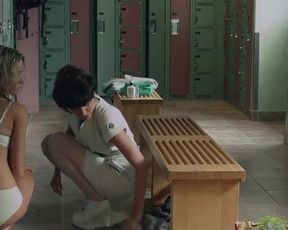 Hot actress Katrina Bowden Nude - Nurse 3D (2013) 