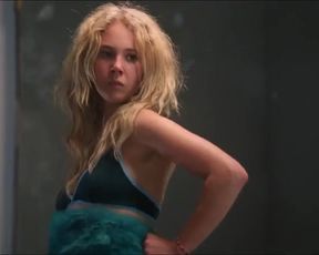 Sexy Juno Temple, Riley Keough Nude - Jack and Diane (2012 