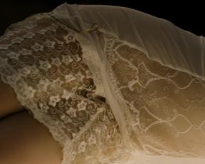 Sarka Petruzelova Nude - I Served the King of England (2006)